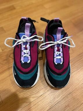 NIKE Air Max “Furyosa” wmns 8